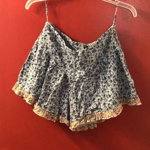Frilly shorts